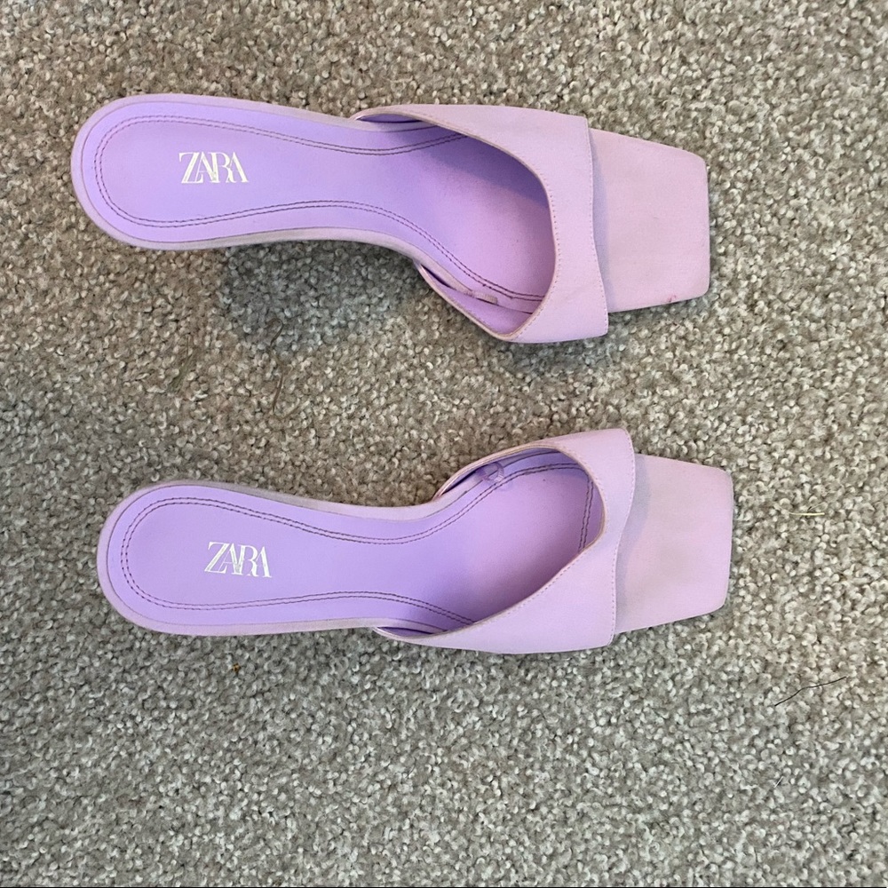 ZARA SQUARE TOE HEELED LILAC SANDALS